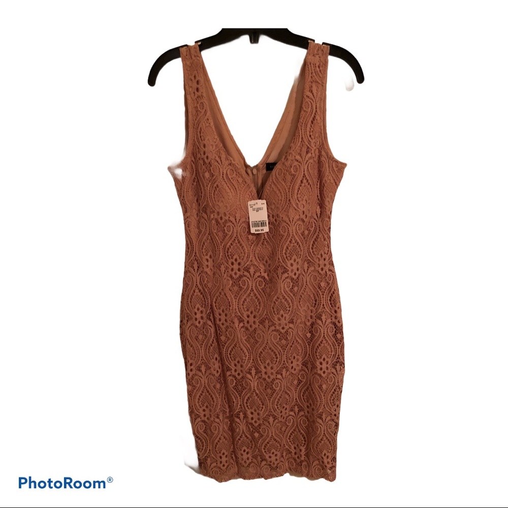 🎀 Le Chateau- V- Neck Cocktail Dress a brandnew🎀